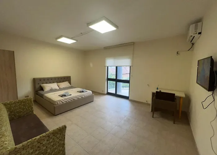 住宿加早餐酒店 Istanbul 地拉那